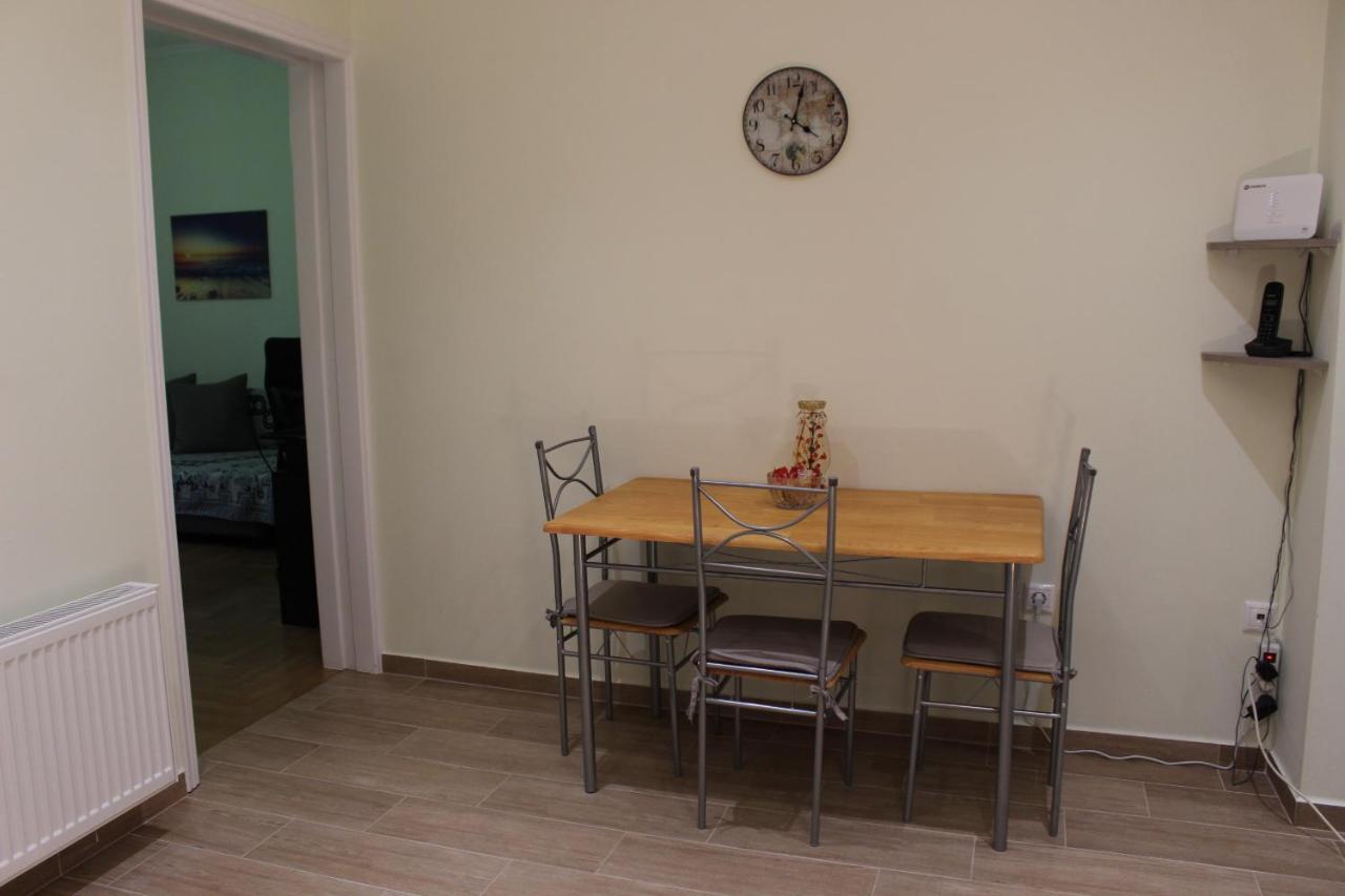 Comfortable Apartment In The Center Of Atény Exteriér fotografie